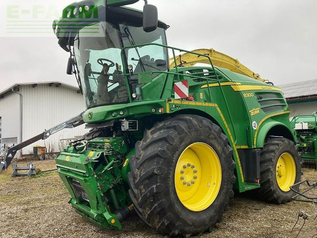 John Deere 8300 - Forage harvester: picture 1 John Deere 8300 - Forage harvester: picture 1