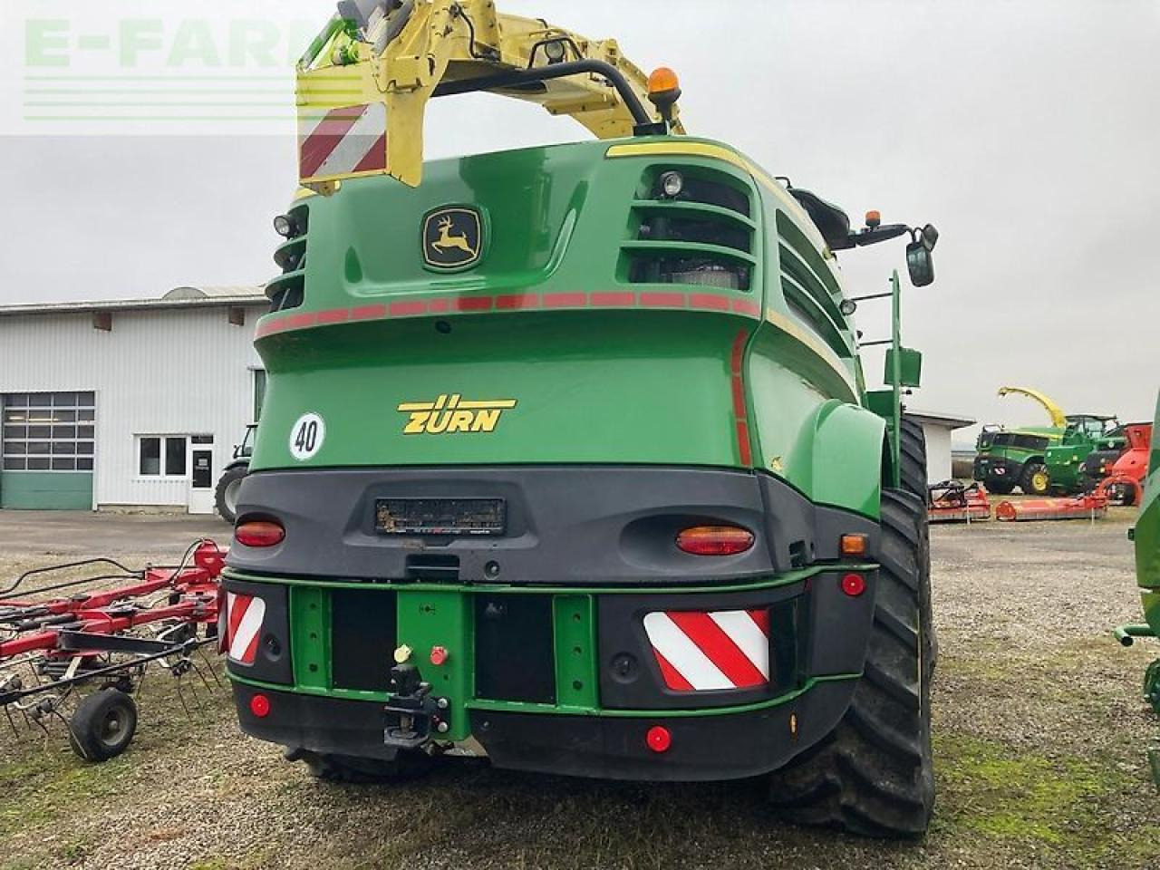 John Deere 8300 my18 - Forage harvester: picture 4 John Deere 8300 my18 - Forage harvester: picture 4