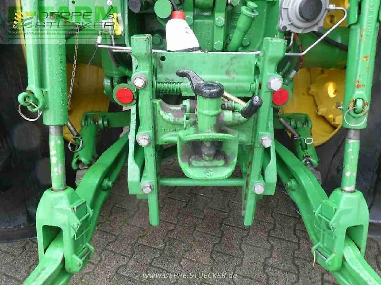 John Deere 8310r - Farm tractor: picture 5 John Deere 8310r - Farm tractor: picture 5