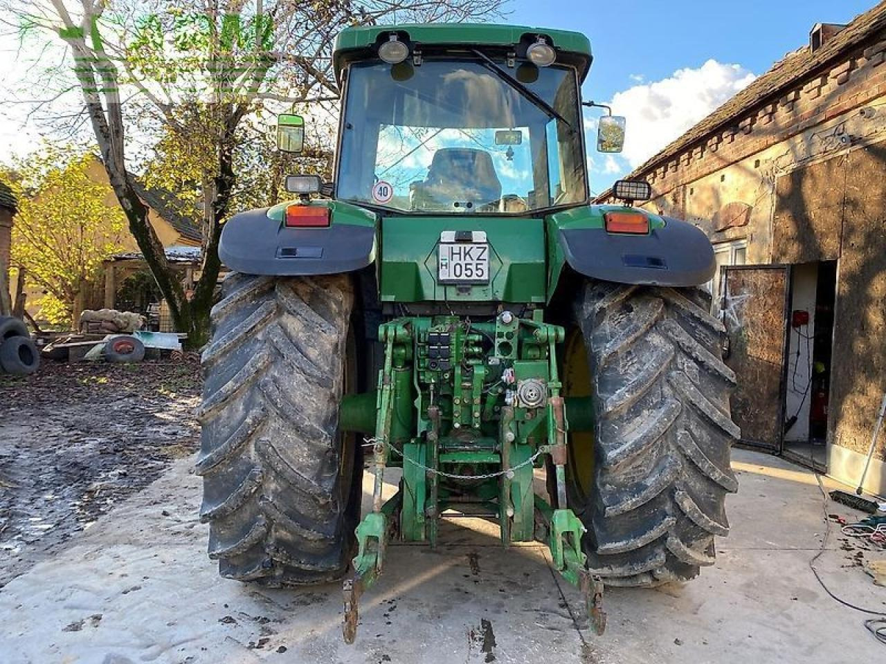 John Deere 8320 - Farm tractor: picture 5 John Deere 8320 - Farm tractor: picture 5