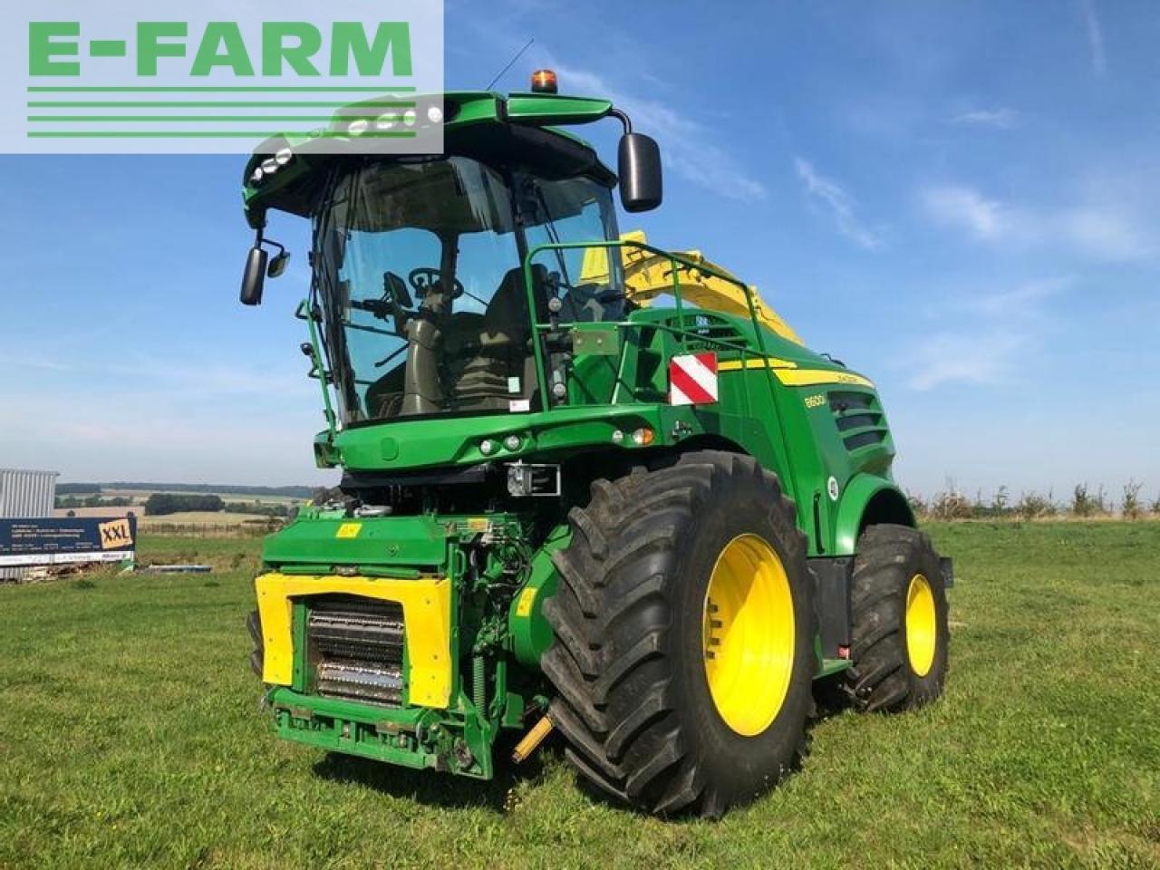 John Deere 8600 - Forage harvester: picture 2 John Deere 8600 - Forage harvester: picture 2