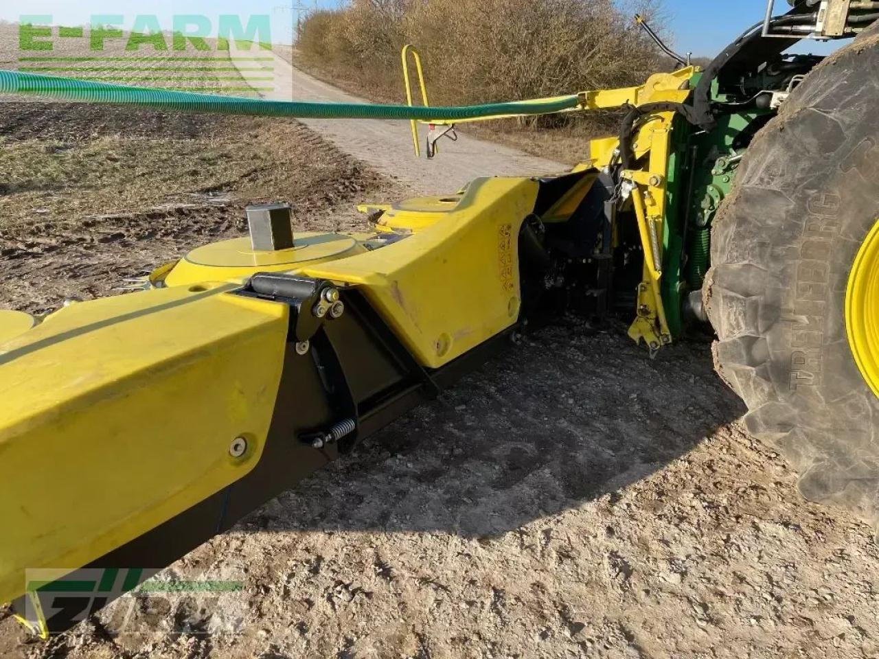 Forage harvester John Deere 8700i: picture 24