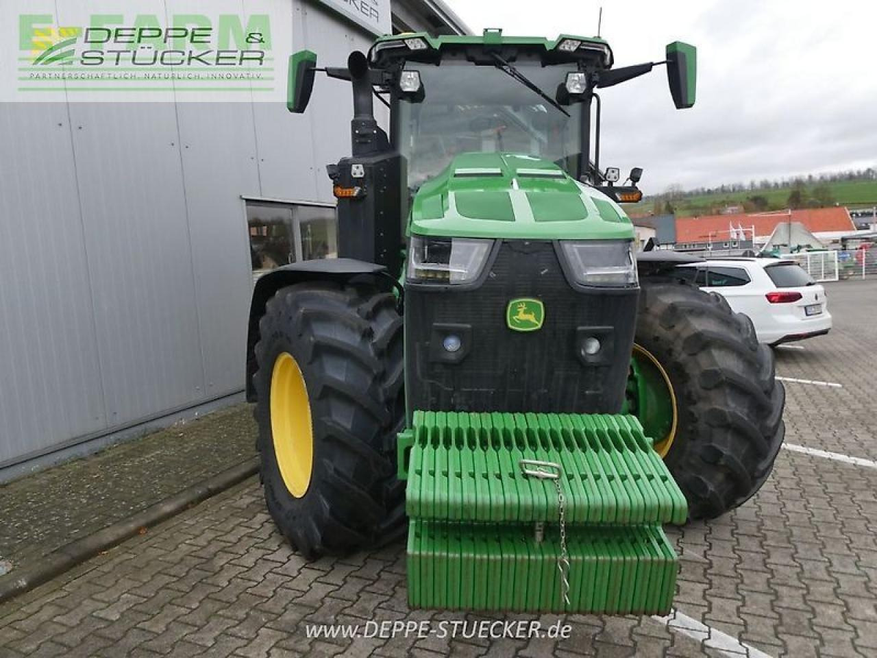 John Deere 8r370 autotrac - Farm tractor: picture 5 John Deere 8r370 autotrac - Farm tractor: picture 5