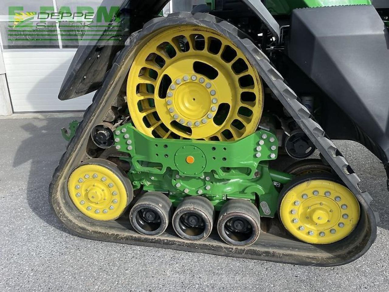 John Deere 8rx 410 - Farm tractor: picture 2 John Deere 8rx 410 - Farm tractor: picture 2