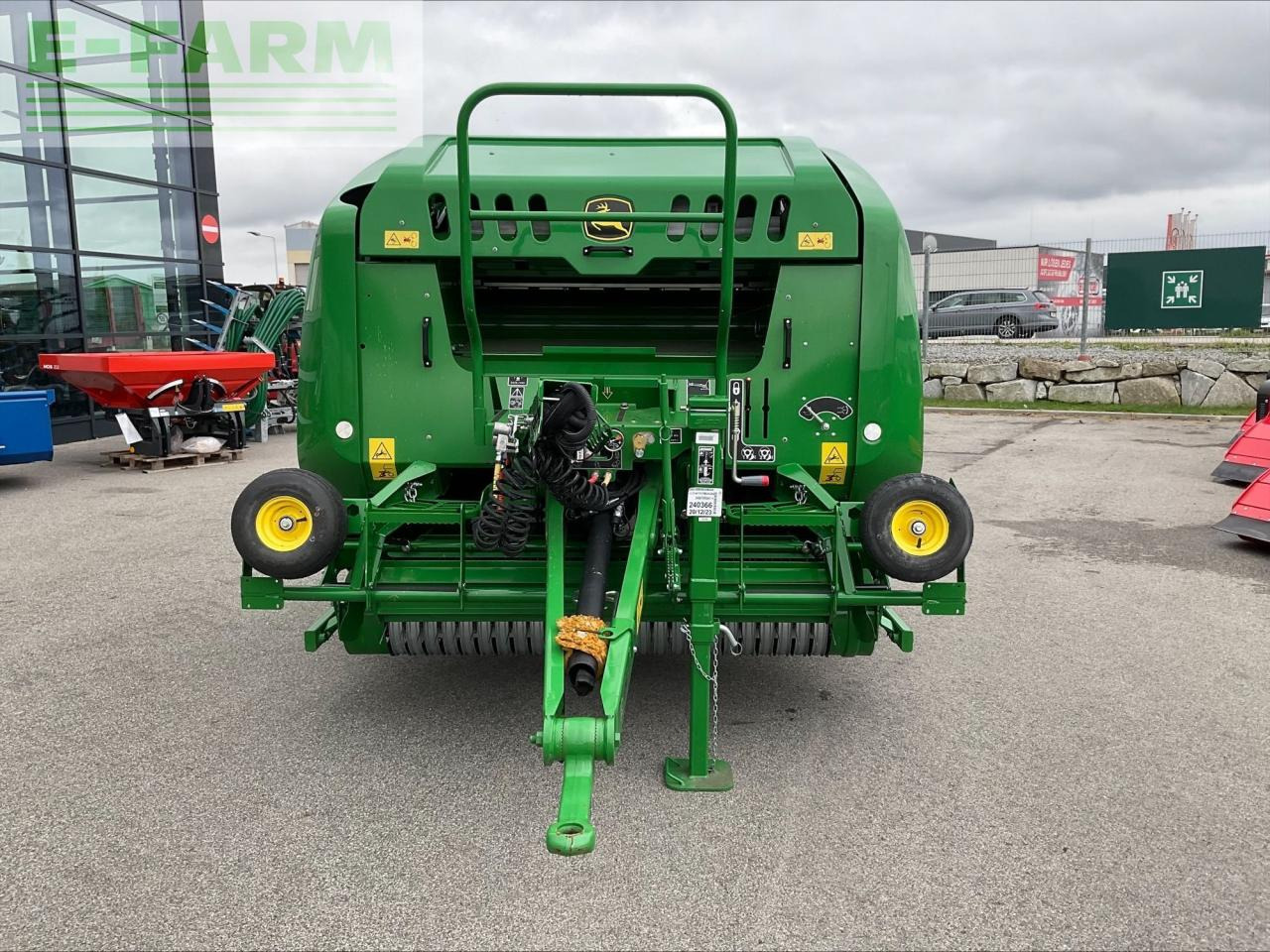 John Deere F 441 M Rundballenpresse - Square baler: picture 3 John Deere F 441 M Rundballenpresse - Square baler: picture 3