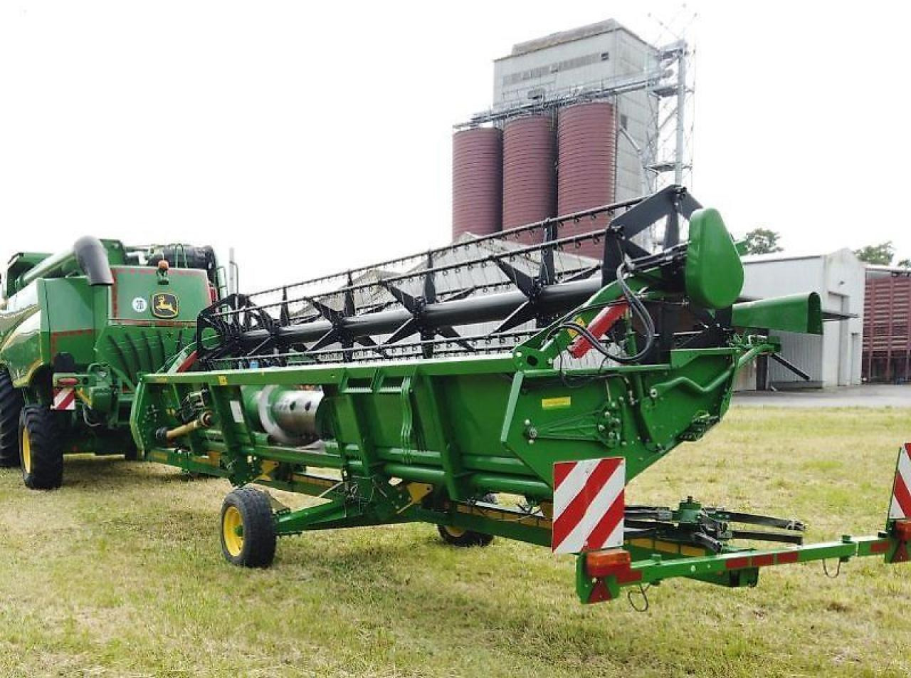 John Deere mähdrescher t 550 i - Combine harvester: picture 4 John Deere mähdrescher t 550 i - Combine harvester: picture 4