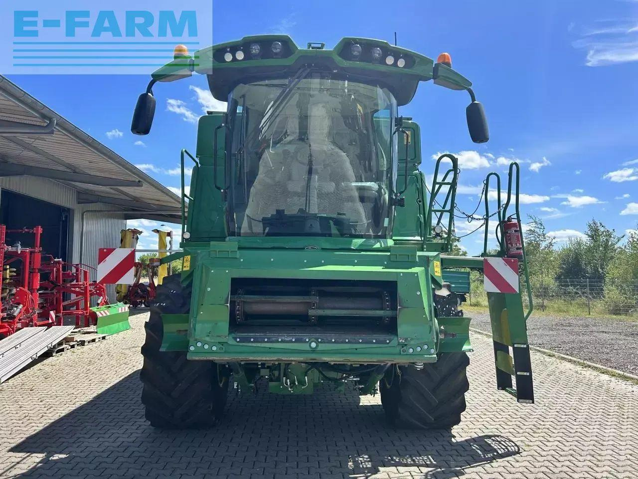 John Deere t560 - Combine harvester: picture 3 John Deere t560 - Combine harvester: picture 3