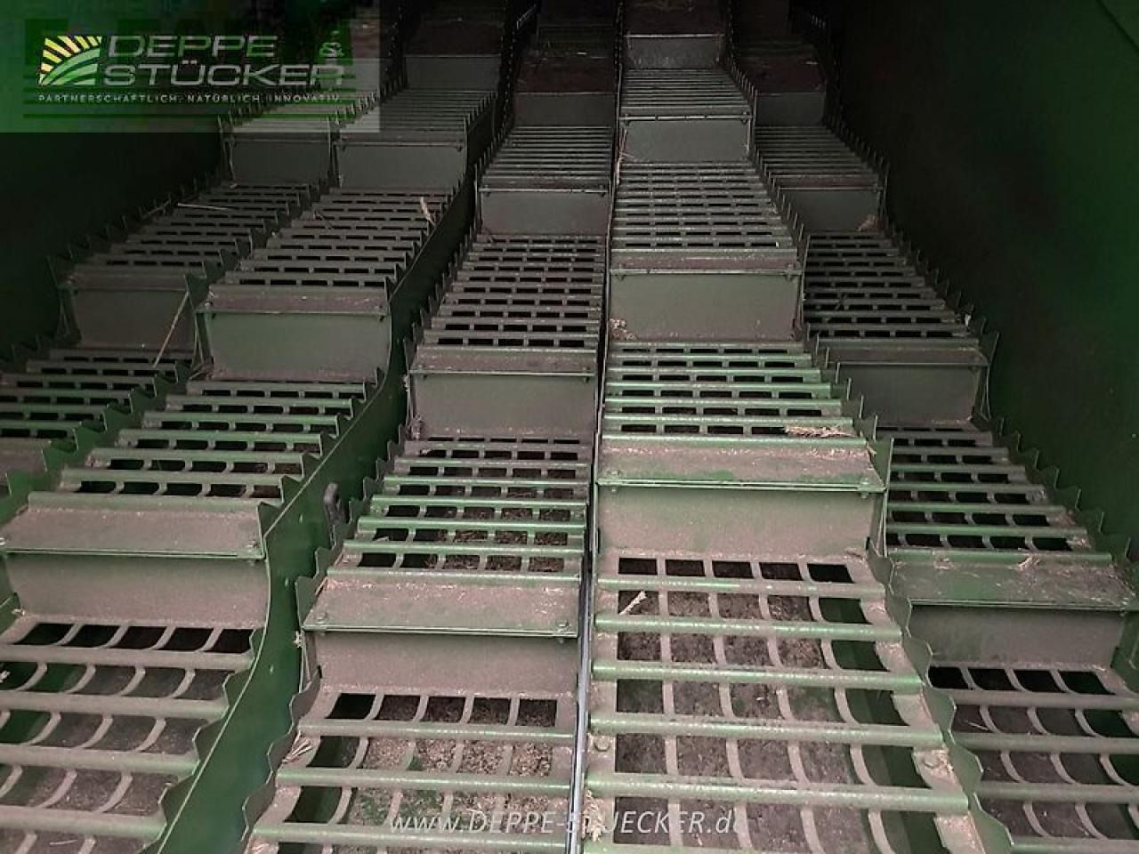 John Deere t560i hillmaster - Combine harvester: picture 2 John Deere t560i hillmaster - Combine harvester: picture 2