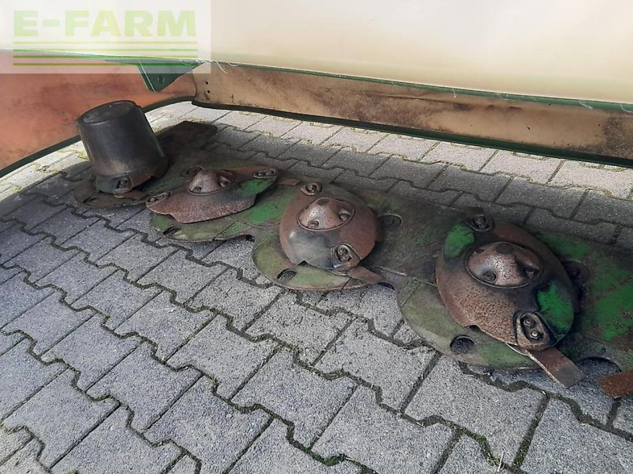 Krone easy cut r 320 - Mower: picture 4 Krone easy cut r 320 - Mower: picture 4