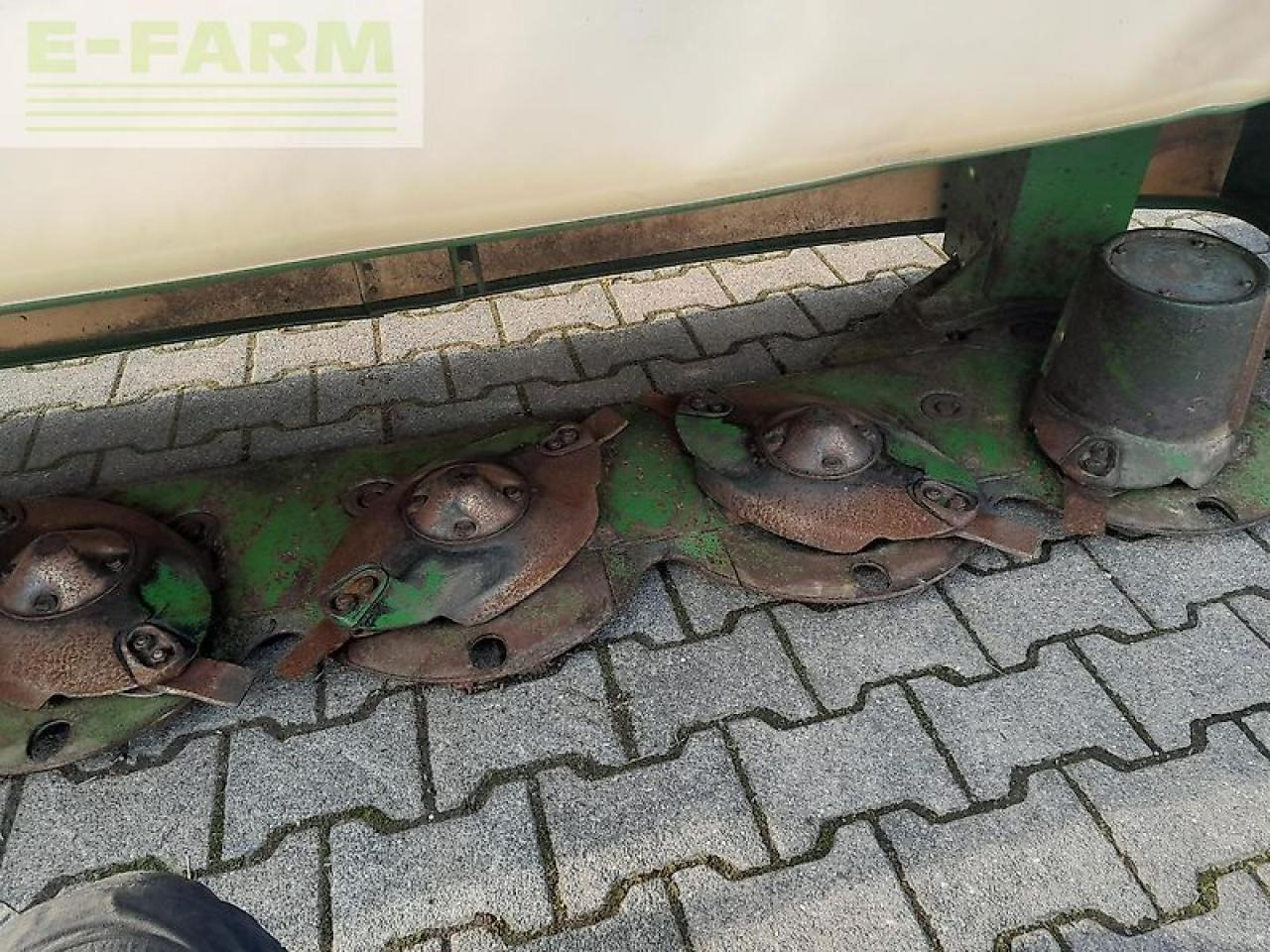 Krone easy cut r 320 - Mower: picture 5 Krone easy cut r 320 - Mower: picture 5