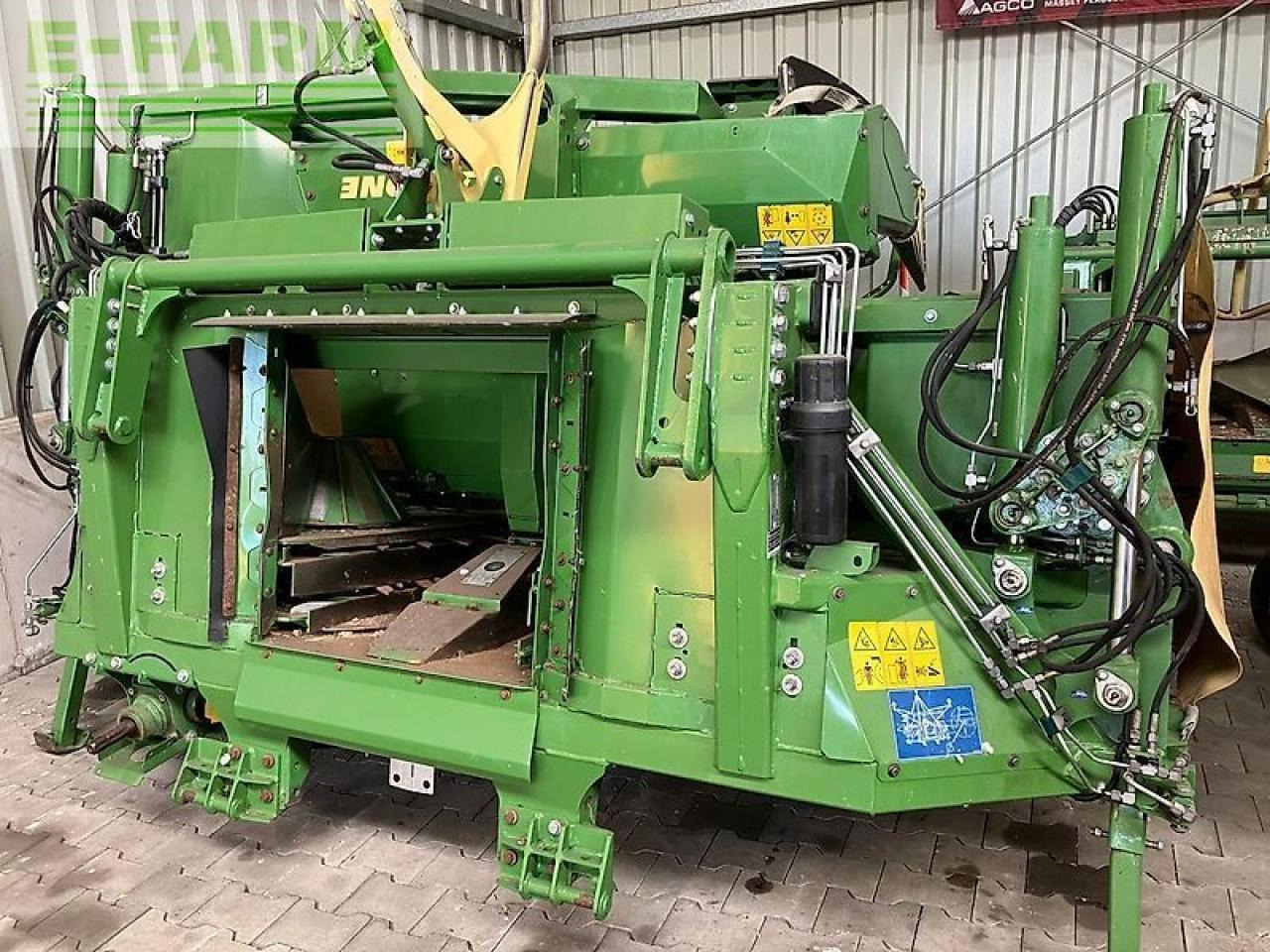 Krone easycollect 750-3 - Forage harvester attachment: picture 1 Krone easycollect 750-3 - Forage harvester attachment: picture 1