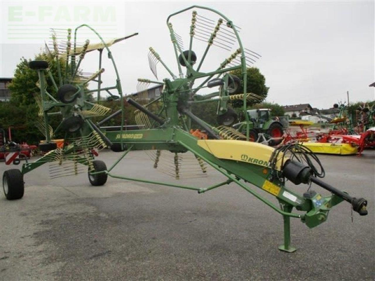 Krone swadro ts 680 twin #599 - Tedder/ Rake: picture 3 Krone swadro ts 680 twin #599 - Tedder/ Rake: picture 3