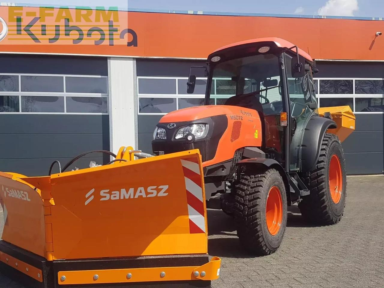 Kubota m5072 narrow winterdienstpaket - Farm tractor: picture 1 Kubota m5072 narrow winterdienstpaket - Farm tractor: picture 1