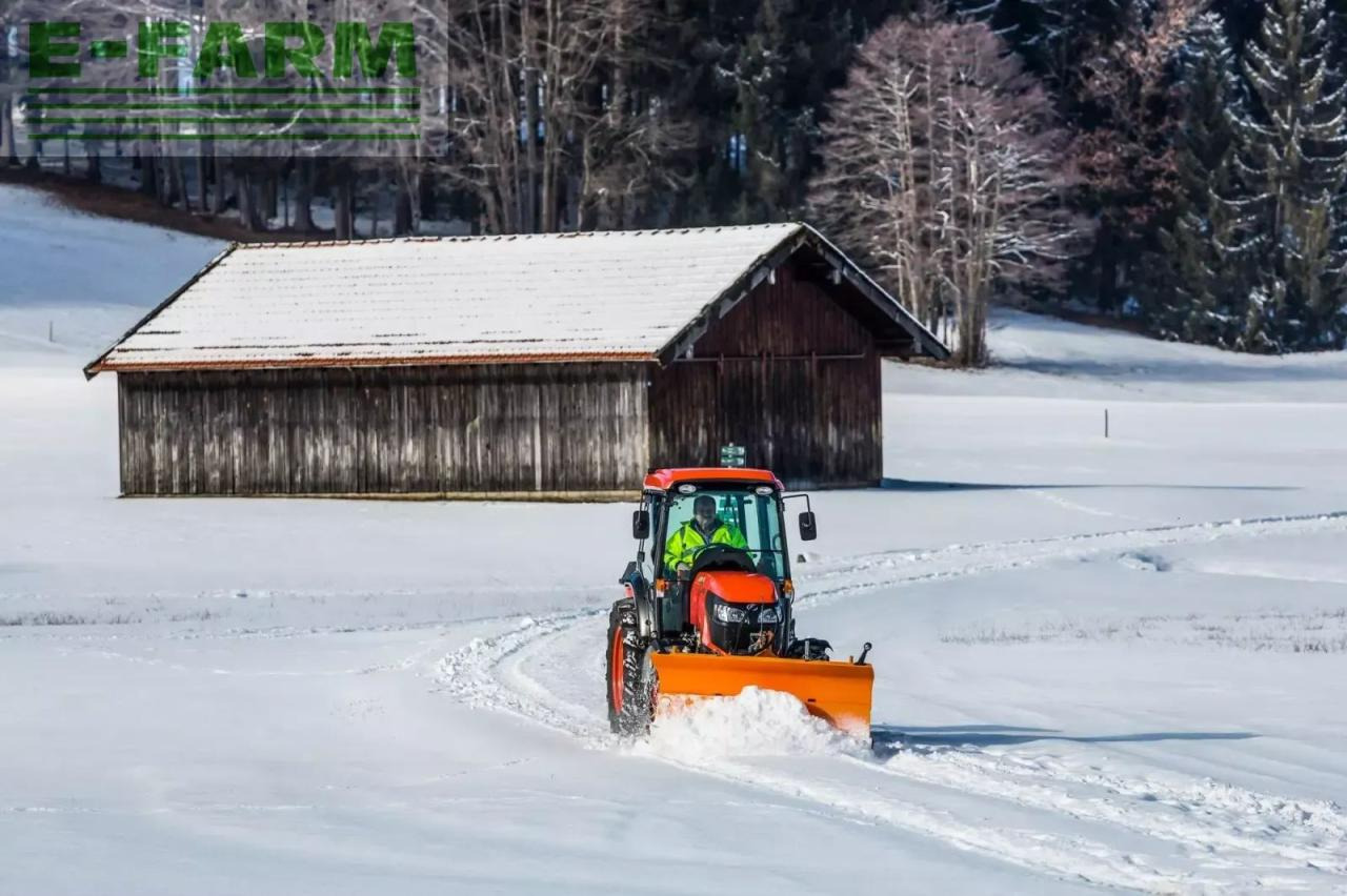 Kubota m5072 narrow winterdienstpaket - Farm tractor: picture 5 Kubota m5072 narrow winterdienstpaket - Farm tractor: picture 5