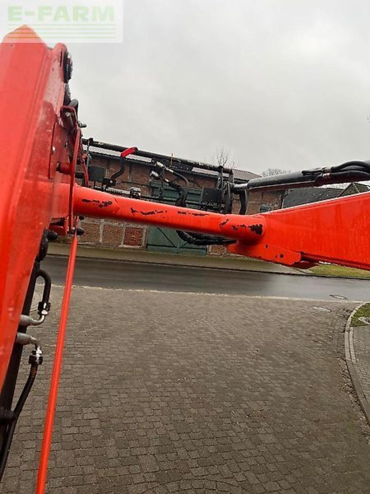 Farm tractor Kubota m6121: picture 9 Farm tractor Kubota m6121: picture 9