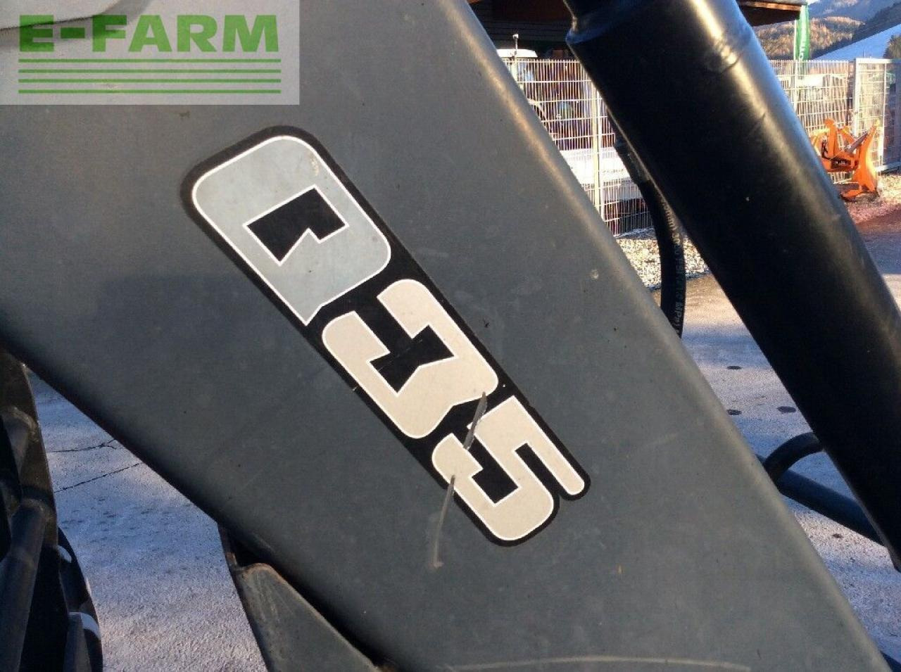 Farm tractor Kubota m7040: picture 16