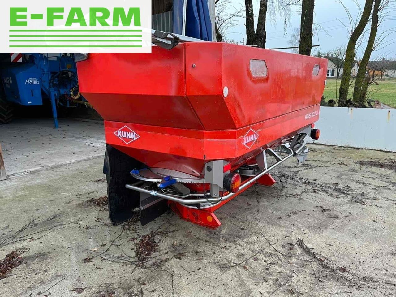 Kuhn Axis 40.1W - Fertilizer spreader: picture 1 Kuhn Axis 40.1W - Fertilizer spreader: picture 1