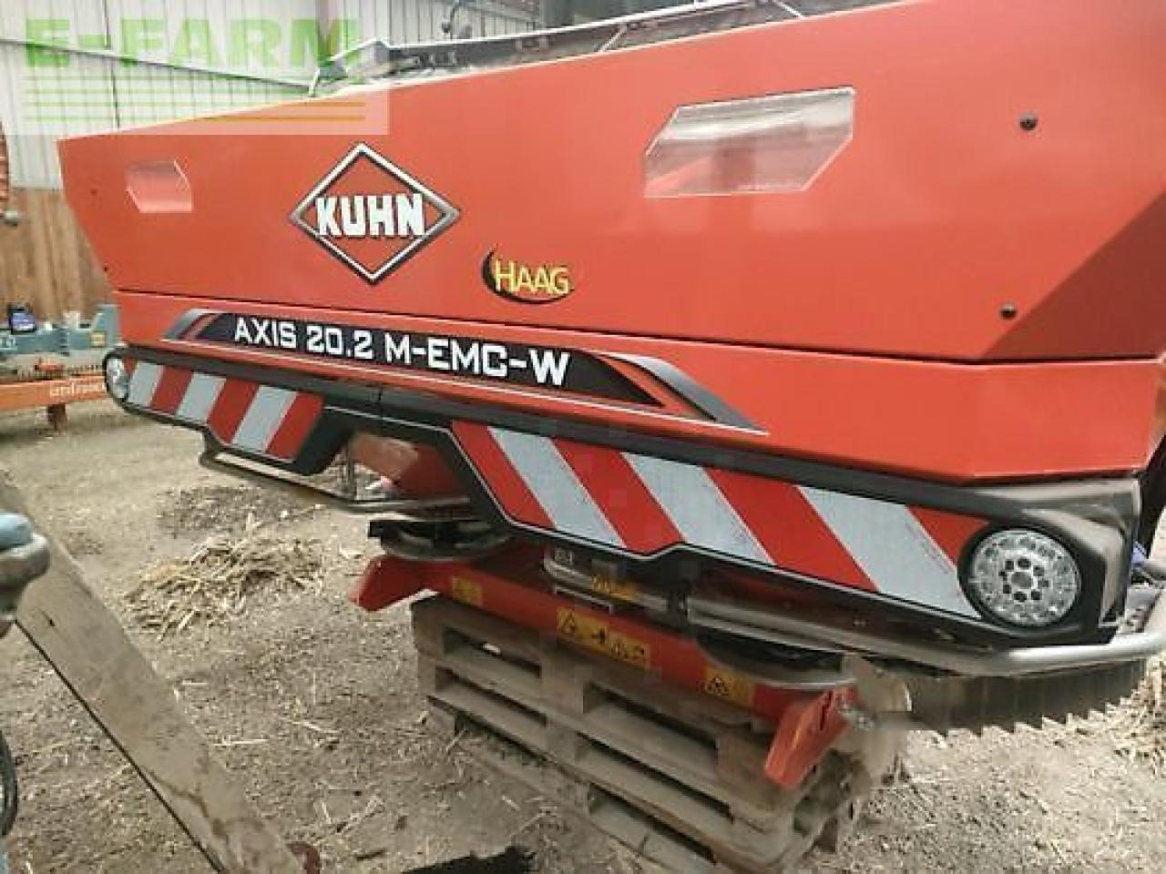 Kuhn axis 20.2 m-emc-w - Fertilizer spreader: picture 2 Kuhn axis 20.2 m-emc-w - Fertilizer spreader: picture 2