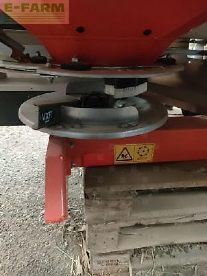 Kuhn axis 20.2 m-emc-w - Fertilizer spreader: picture 5 Kuhn axis 20.2 m-emc-w - Fertilizer spreader: picture 5