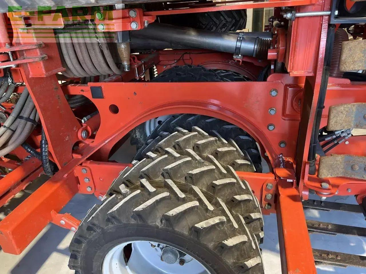 Kuhn espro 6000 rc mix - Combine seed drill: picture 5 Kuhn espro 6000 rc mix - Combine seed drill: picture 5