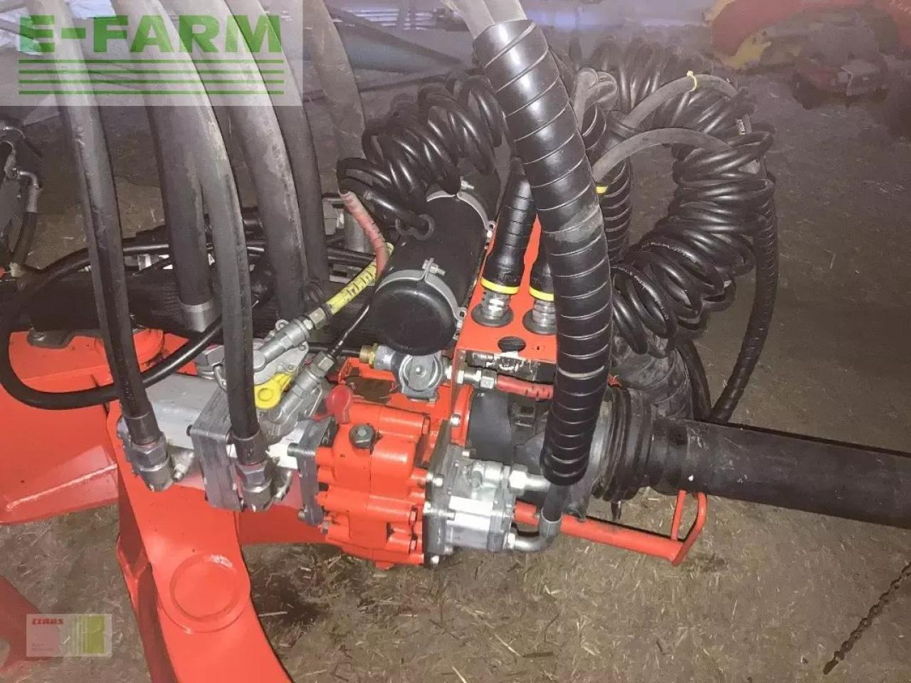 Kuhn ga 13131 - Tedder/ Rake: picture 3 Kuhn ga 13131 - Tedder/ Rake: picture 3