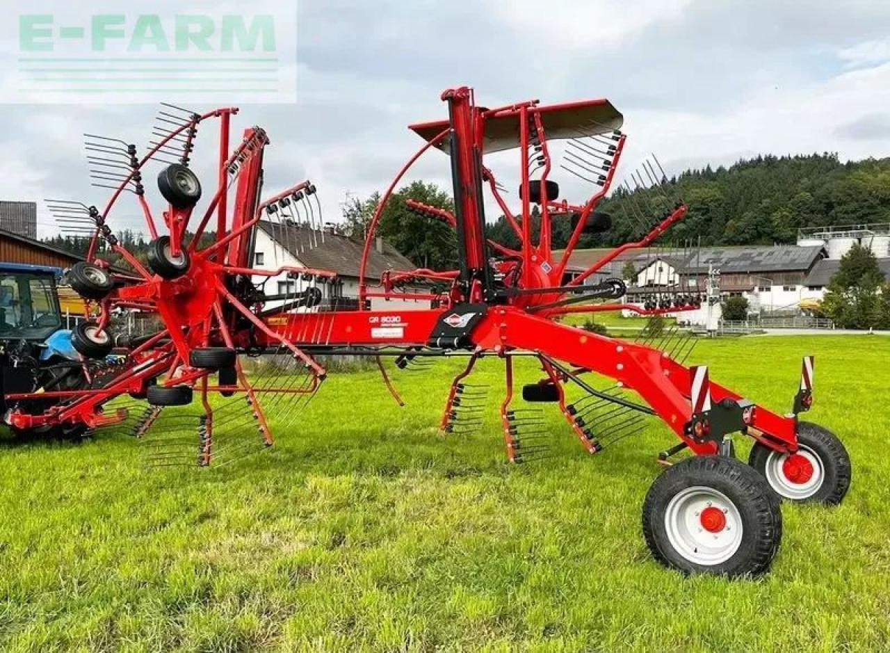 Kuhn ga 8030 zweikreiselschwader - Tedder/ Rake: picture 4 Kuhn ga 8030 zweikreiselschwader - Tedder/ Rake: picture 4