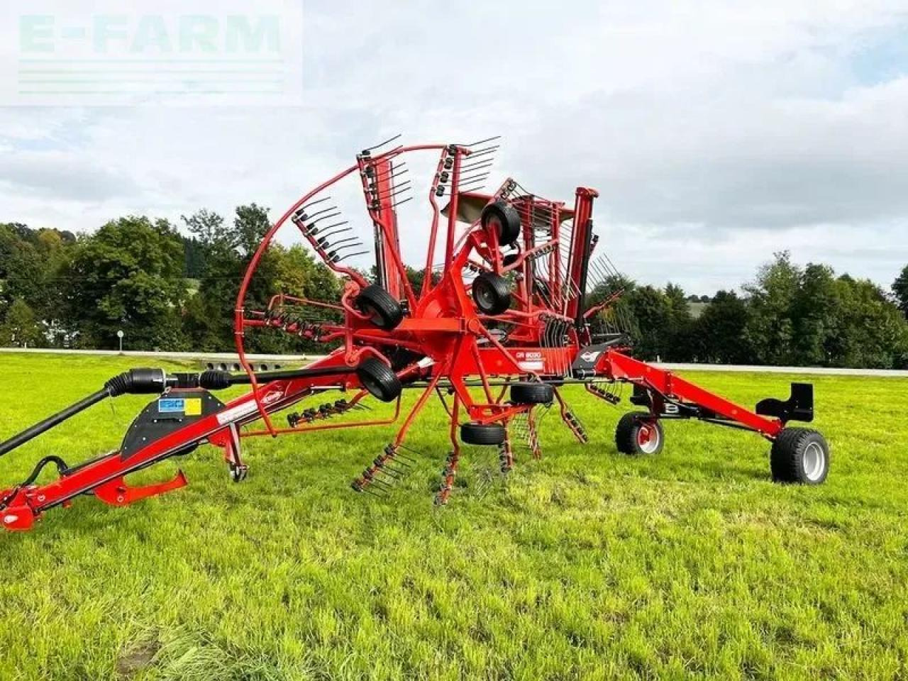 Kuhn ga 8030 zweikreiselschwader - Tedder/ Rake: picture 1 Kuhn ga 8030 zweikreiselschwader - Tedder/ Rake: picture 1