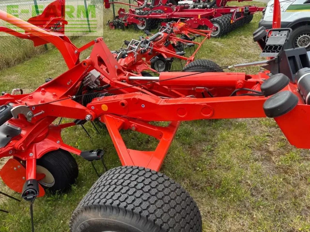 Kuhn gf 10812 t - Tedder/ Rake: picture 4 Kuhn gf 10812 t - Tedder/ Rake: picture 4