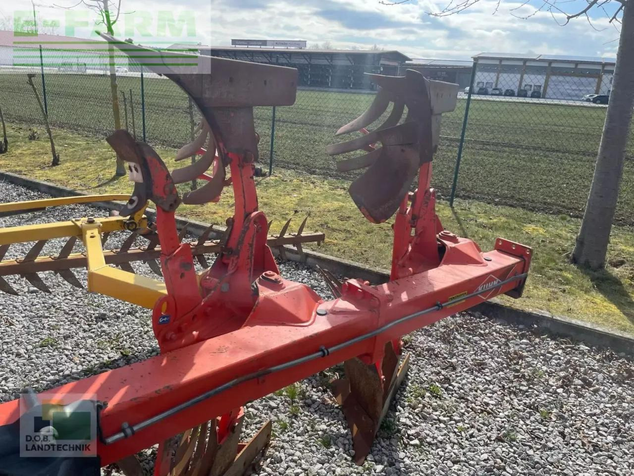 Kuhn vari-master 153 mit schollencracker - Plow: picture 4 Kuhn vari-master 153 mit schollencracker - Plow: picture 4