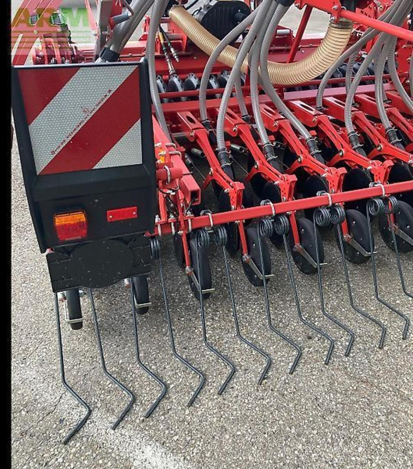 Kverneland e-drill compact - Seed drill: picture 4 Kverneland e-drill compact - Seed drill: picture 4