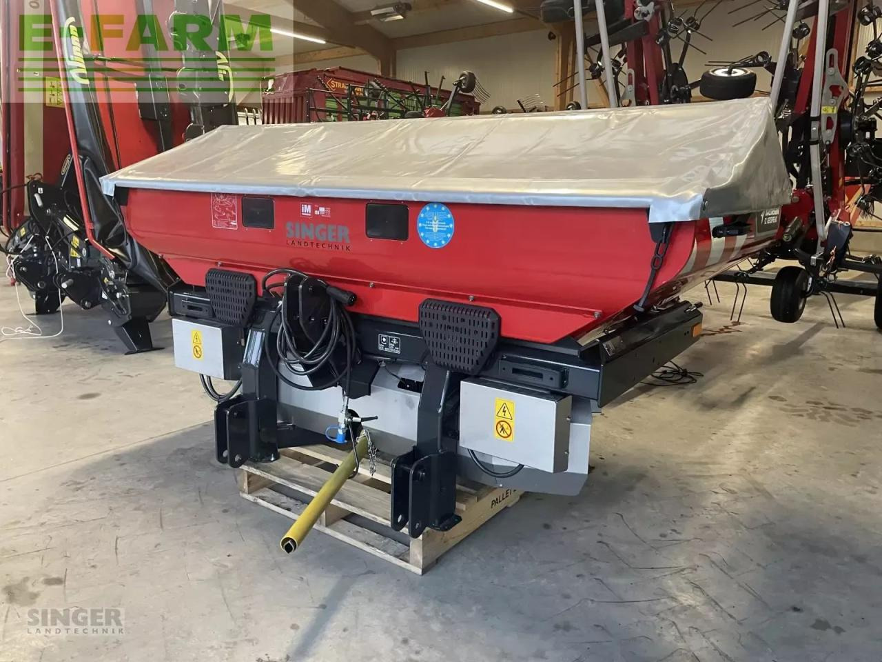 Kverneland exacta cl 1300 geospread - Fertilizer spreader: picture 5 Kverneland exacta cl 1300 geospread - Fertilizer spreader: picture 5