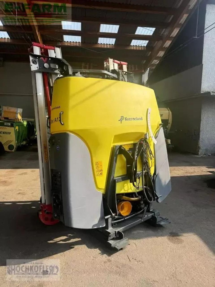 Kverneland ixter a 12 - Trailed sprayer: picture 3 Kverneland ixter a 12 - Trailed sprayer: picture 3