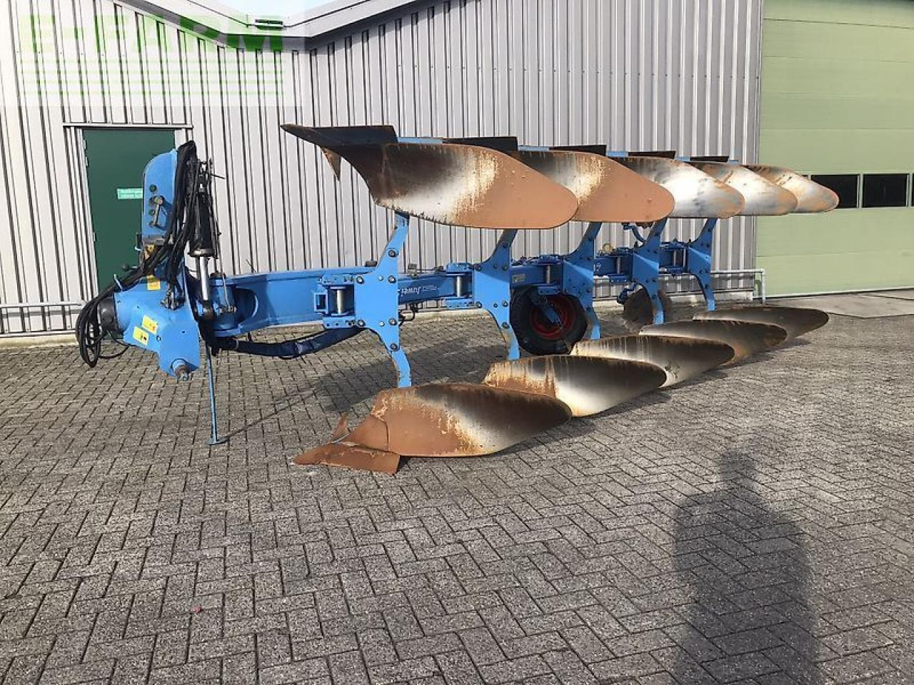 Lemken juwel 8 v 4+1 n100 on-land - Plow: picture 1 Lemken juwel 8 v 4+1 n100 on-land - Plow: picture 1