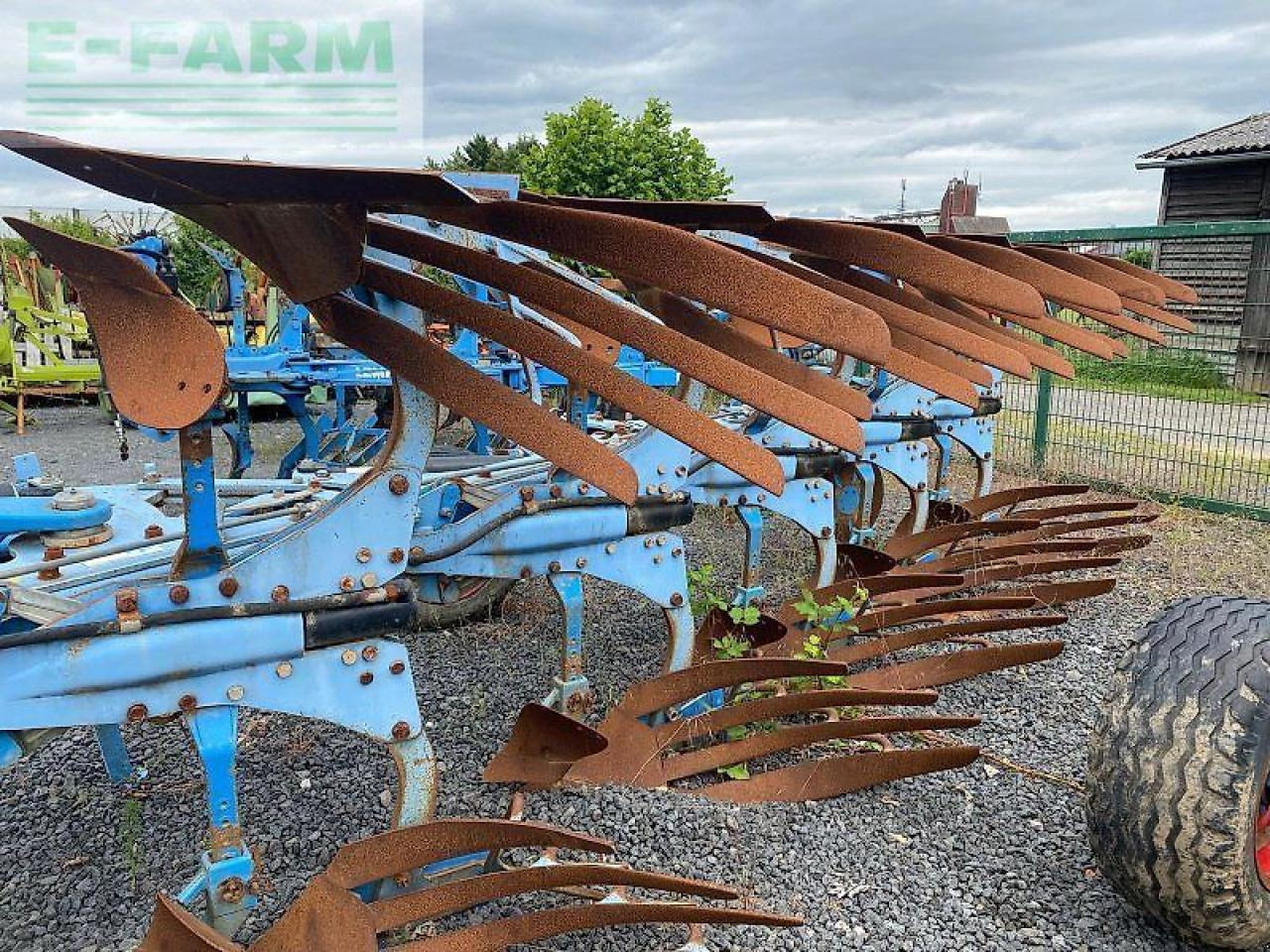 Lemken juwel 8 vt sl 100 - Plow: picture 2 Lemken juwel 8 vt sl 100 - Plow: picture 2