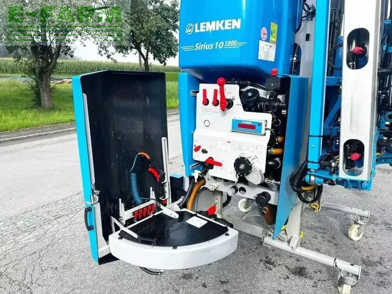 Lemken sirus 10/1900 feldspritze (isobus) - Trailed sprayer: picture 5 Lemken sirus 10/1900 feldspritze (isobus) - Trailed sprayer: picture 5