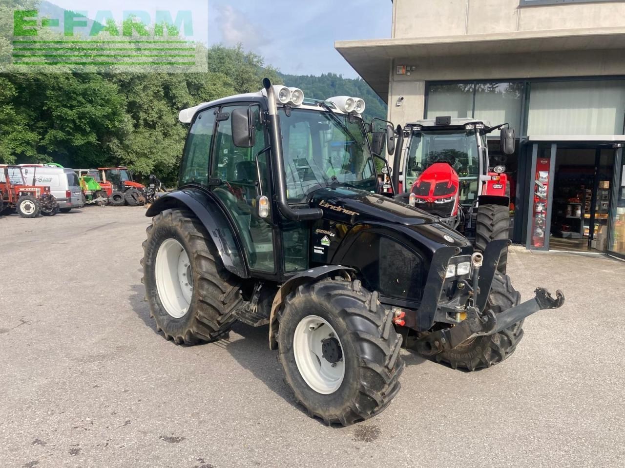 Lindner geotrac 64 alpin - Farm tractor: picture 1 Lindner geotrac 64 alpin - Farm tractor: picture 1