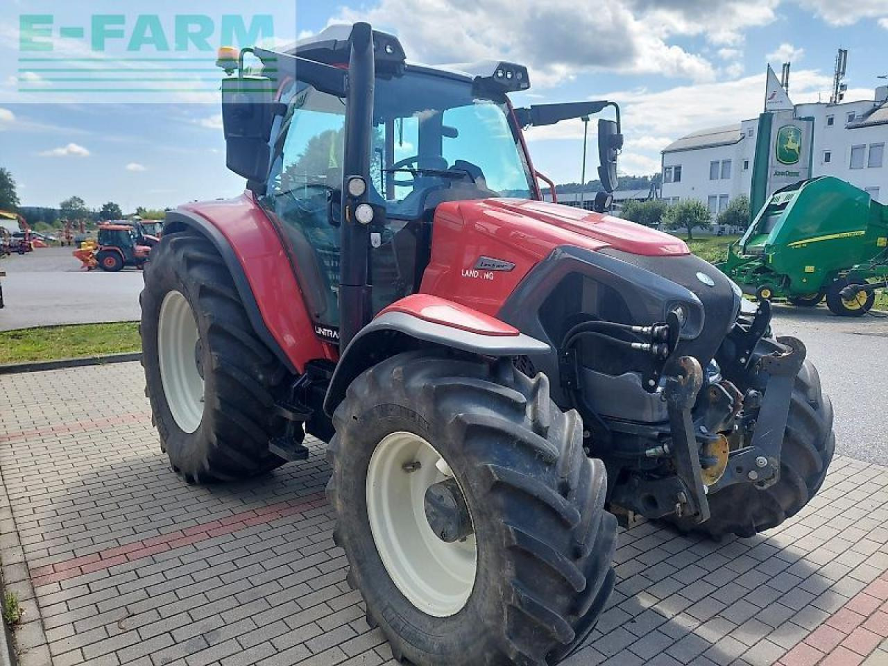 Lindner lintrac 130 (stufe 5) 4rad-lenkung - Farm tractor: picture 2 Lindner lintrac 130 (stufe 5) 4rad-lenkung - Farm tractor: picture 2