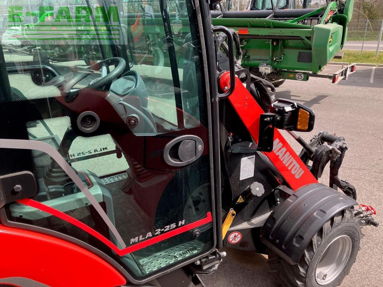 Manitou manitou mla2-25 - Compact loader: picture 4 Manitou manitou mla2-25 - Compact loader: picture 4
