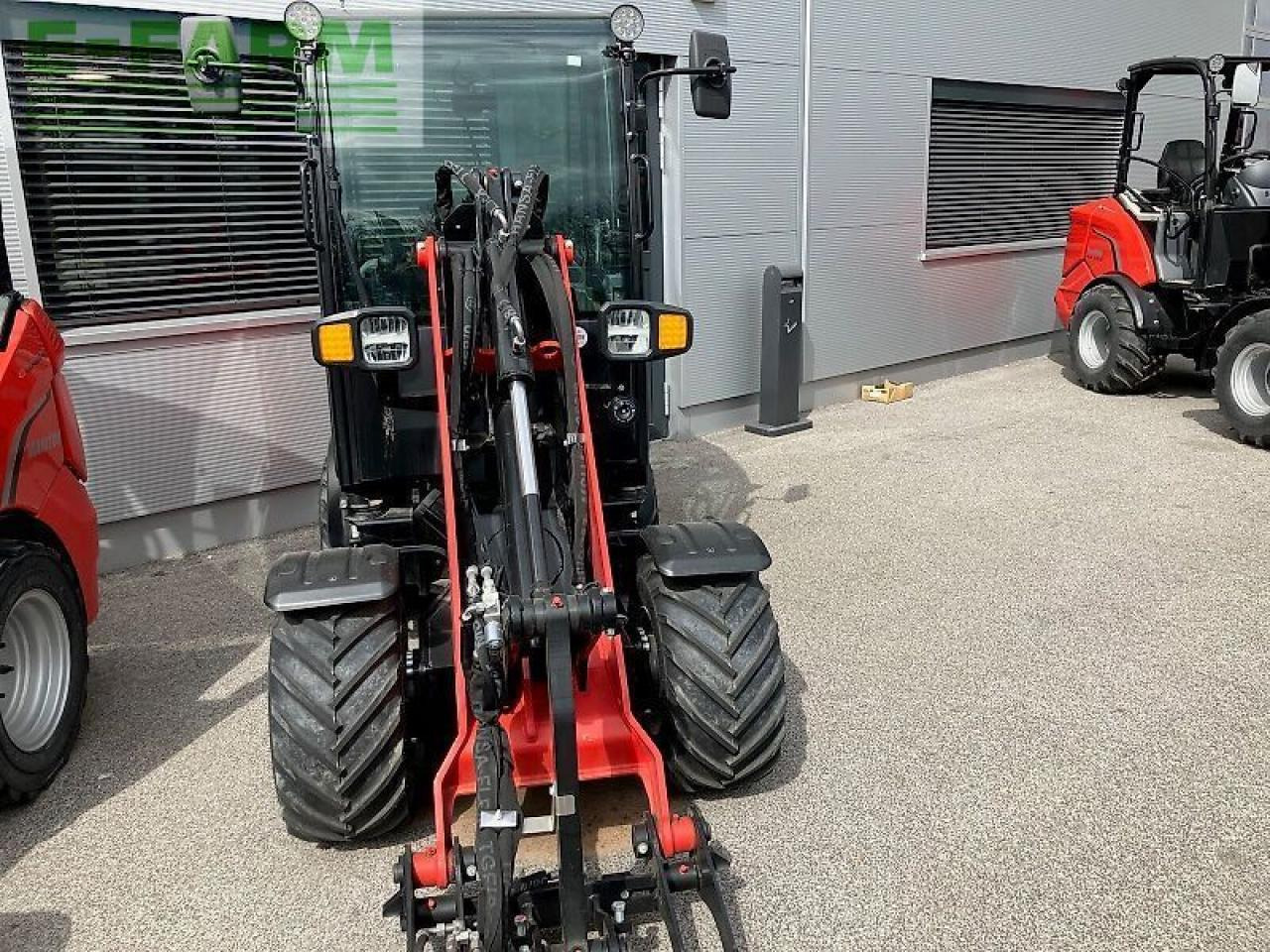 Manitou mla2-25 - Compact loader: picture 3 Manitou mla2-25 - Compact loader: picture 3