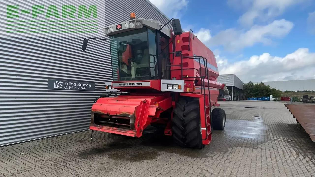 Massey Ferguson 40 - Combine harvester: picture 2 Massey Ferguson 40 - Combine harvester: picture 2