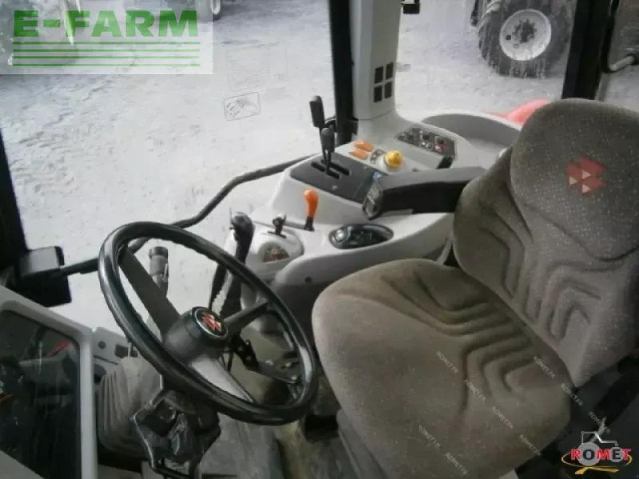 Massey Ferguson 5460 - Farm tractor: picture 4 Massey Ferguson 5460 - Farm tractor: picture 4