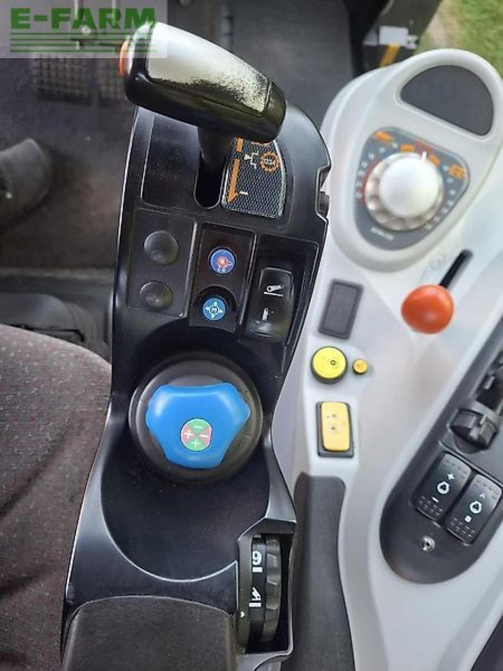 Farm tractor Massey Ferguson 6475: picture 14 Farm tractor Massey Ferguson 6475: picture 14