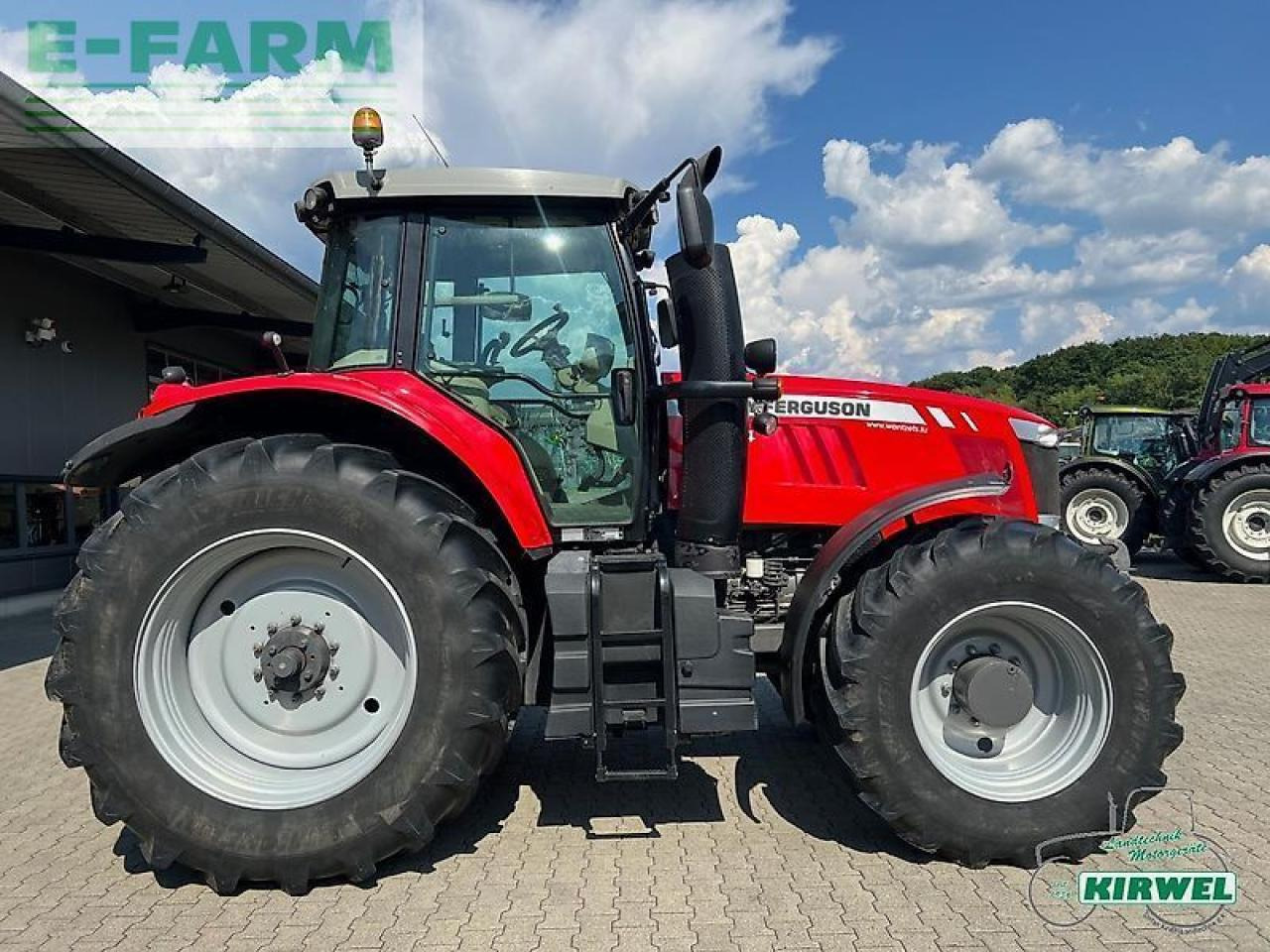 Massey Ferguson 7624 dynavt - Farm tractor: picture 3 Massey Ferguson 7624 dynavt - Farm tractor: picture 3