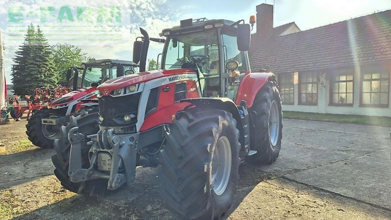 Massey Ferguson 7s.210 dyna-vt exclusive Exclusive - Farm tractor: picture 3 Massey Ferguson 7s.210 dyna-vt exclusive Exclusive - Farm tractor: picture 3
