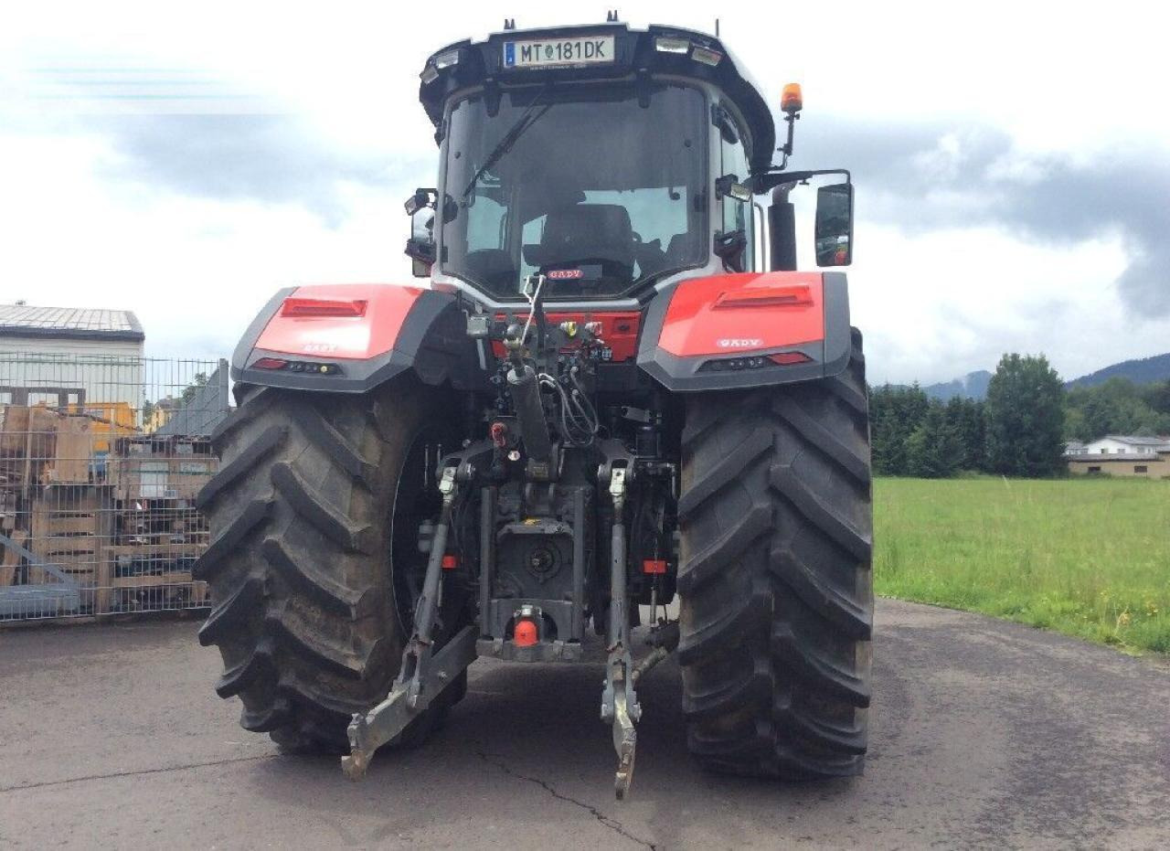 Massey Ferguson 8s.265 - Farm tractor: picture 5 Massey Ferguson 8s.265 - Farm tractor: picture 5