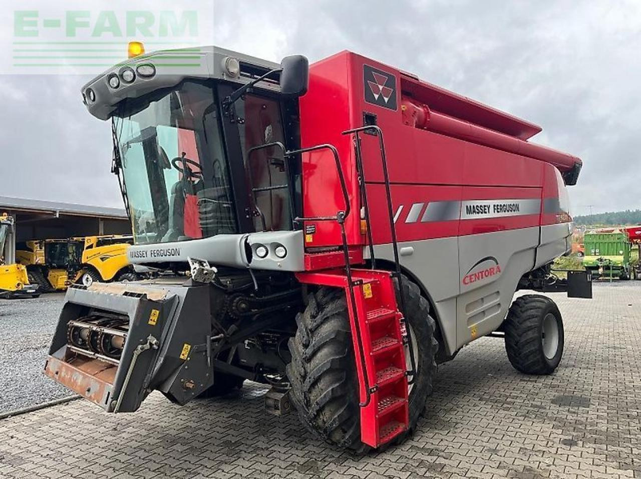 Massey Ferguson centora 7282 al - Combine harvester: picture 1 Massey Ferguson centora 7282 al - Combine harvester: picture 1