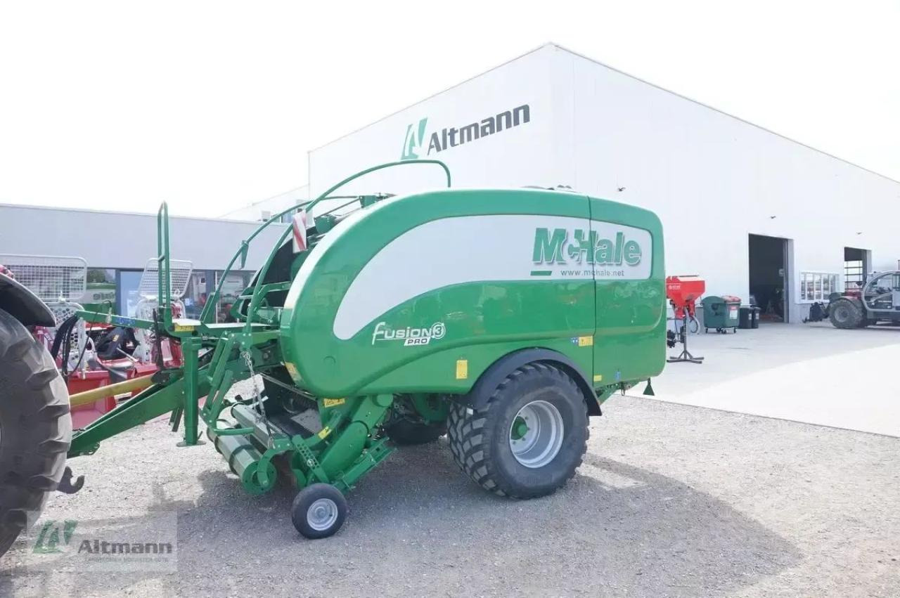 Mc Hale fusion 3 pro - Square baler: picture 1 Mc Hale fusion 3 pro - Square baler: picture 1