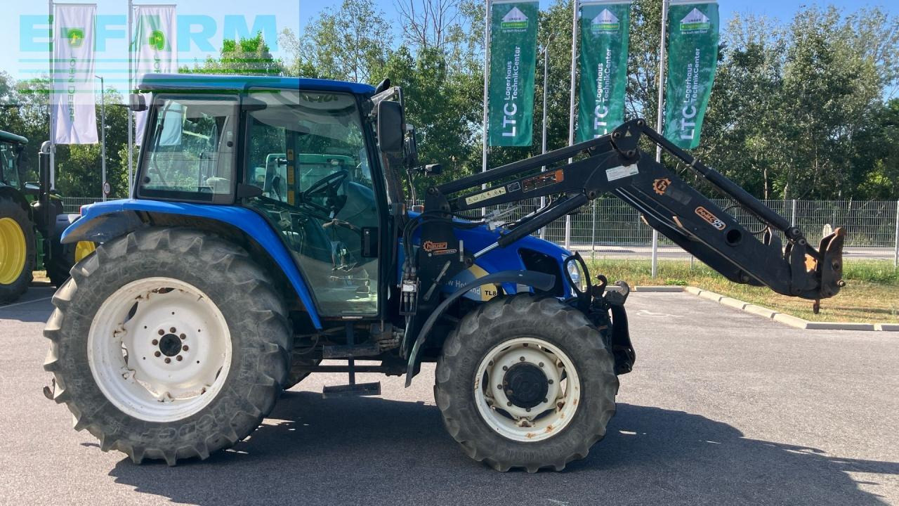 New Holland TL 80 A A - Farm tractor: picture 5 New Holland TL 80 A A - Farm tractor: picture 5