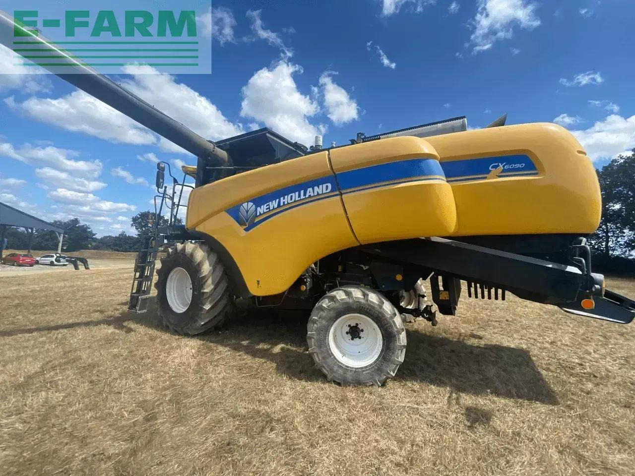 New Holland cx 6090 std - Combine harvester: picture 1 New Holland cx 6090 std - Combine harvester: picture 1