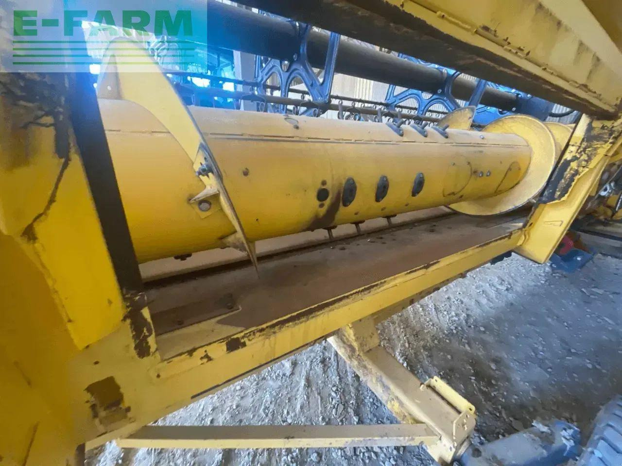 New Holland cx 6090 std - Combine harvester: picture 4 New Holland cx 6090 std - Combine harvester: picture 4